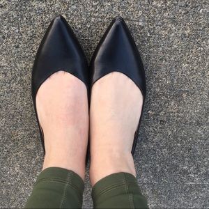Black pointed toe flats